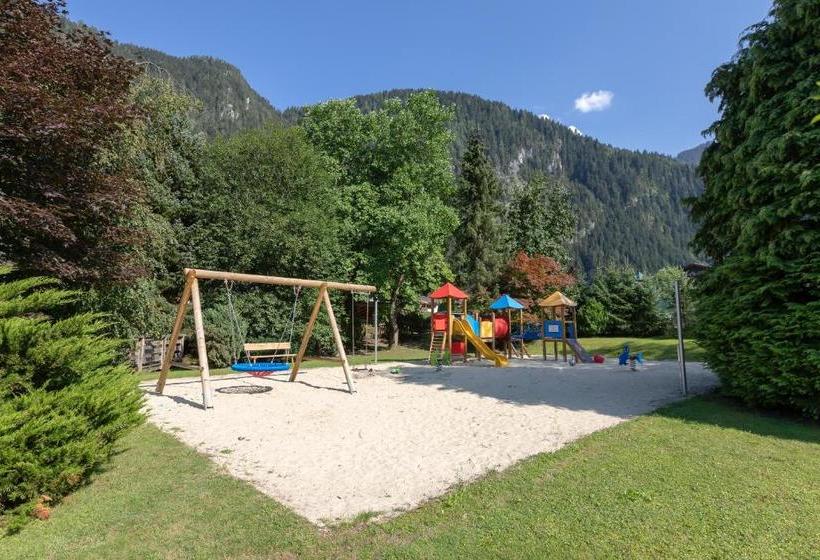 酒店 Berghof Mayrhofen Gmbh