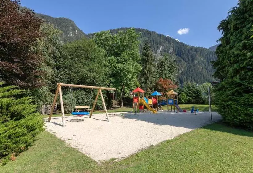 호텔 Berghof Mayrhofen Gmbh