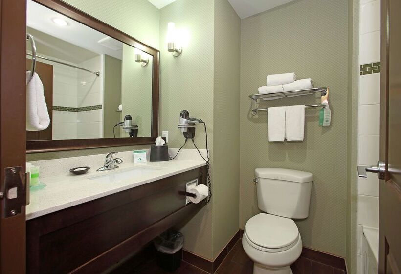 فندق Best Western Pacific Inn