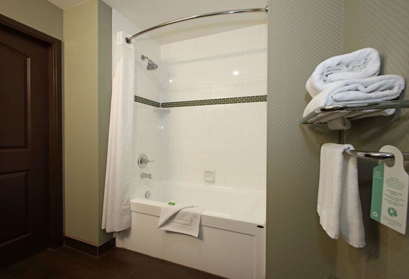 فندق Best Western Pacific Inn