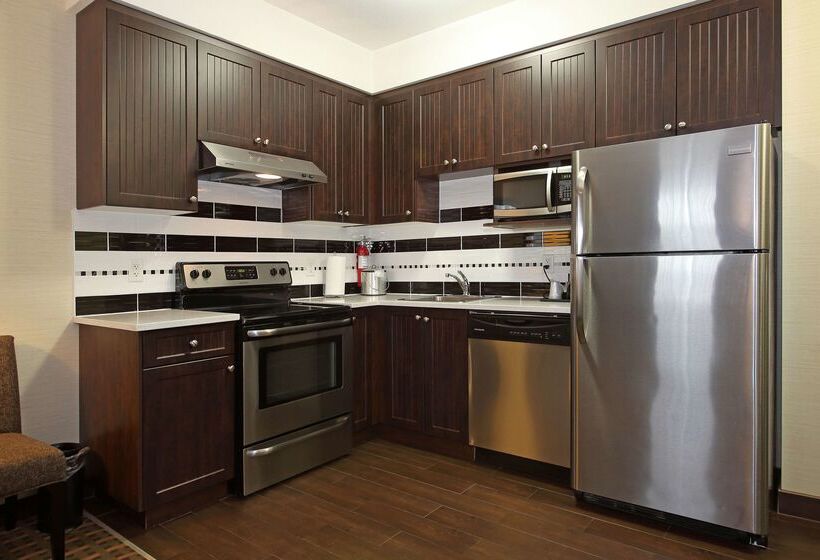 فندق Best Western Pacific Inn