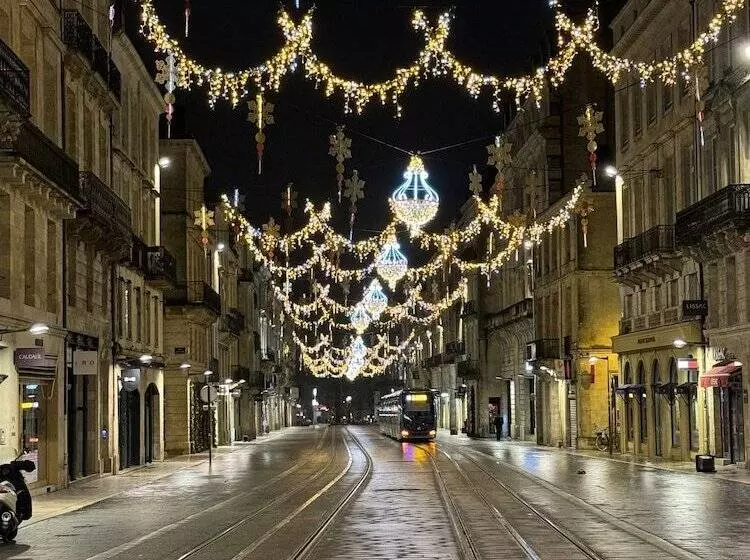 Brit Hotel Des Grands Hommes   Bordeaux Centre