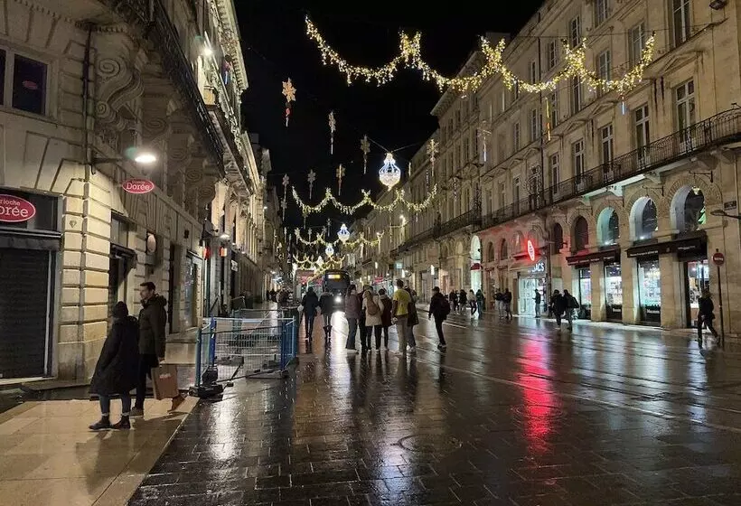 Brit Hotel Des Grands Hommes   Bordeaux Centre
