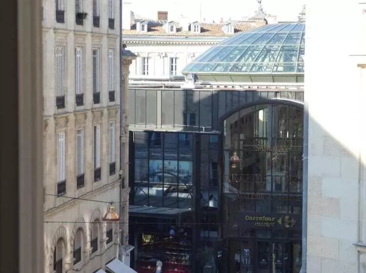 Brit Hotel Des Grands Hommes   Bordeaux Centre