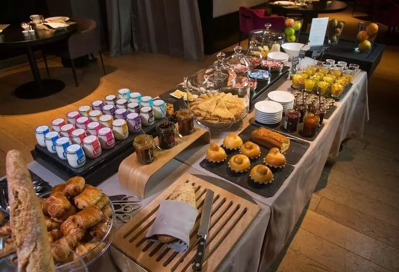 Otel Castel Beau Site