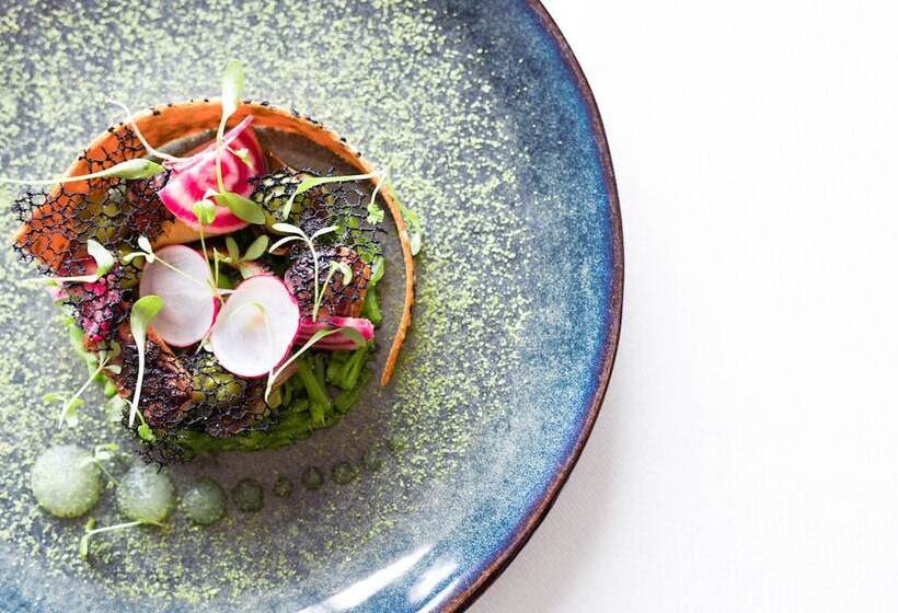 فندق Castel Beau Site