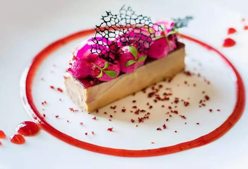 Otel Castel Beau Site