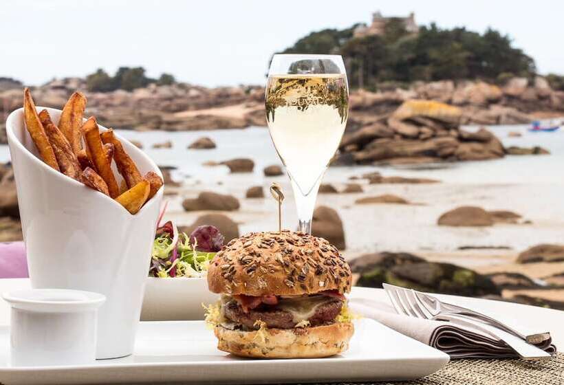 فندق Castel Beau Site