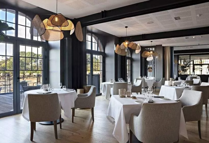 Otel Castel Beau Site