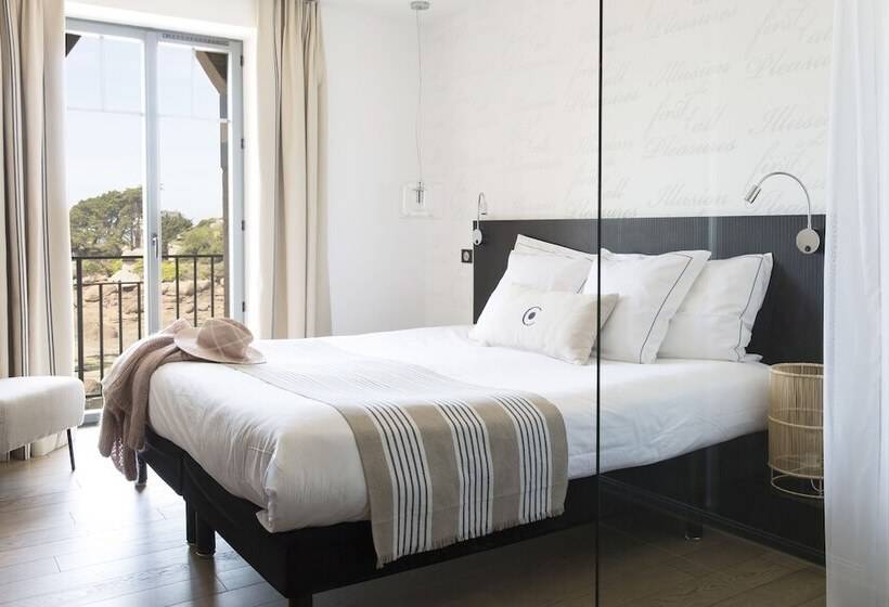 فندق Castel Beau Site