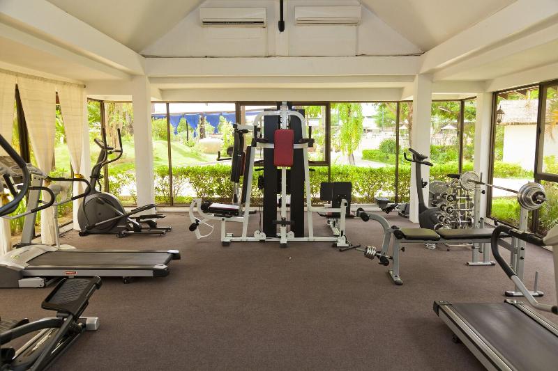 בית מלון כפרי Ccc  Airport