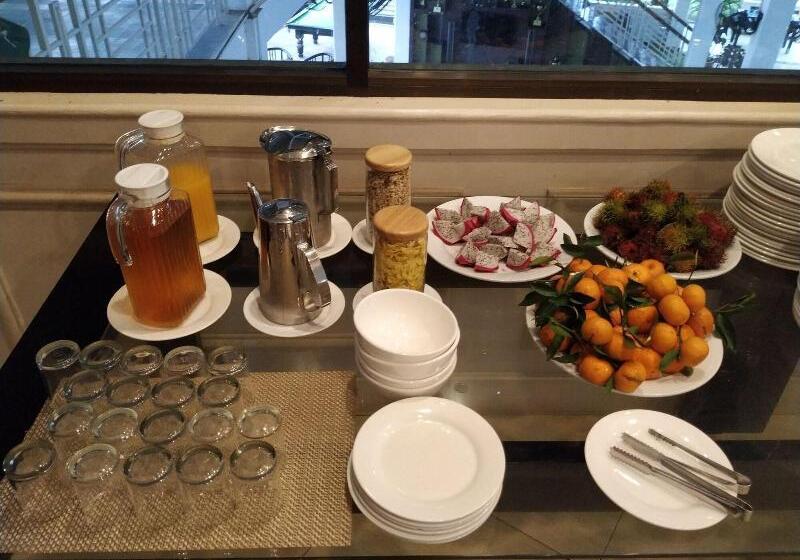 בית מלון כפרי Ccc  Airport