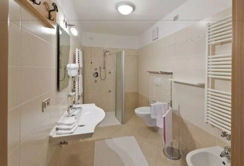 ホテル Cesa Edelweiss