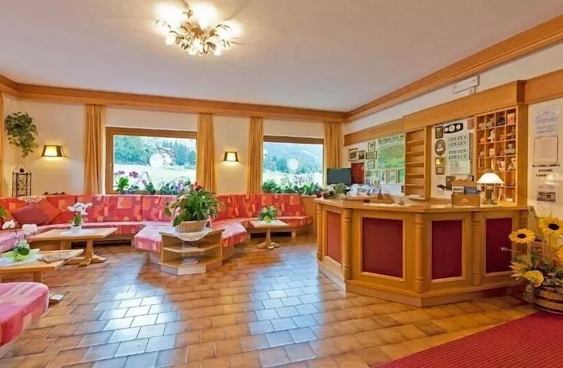 ホテル Cesa Edelweiss