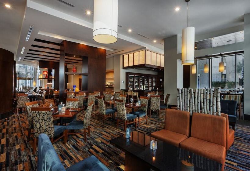 فندق Courtyard By Marriott Montreal Downtown