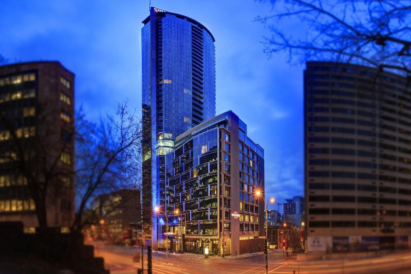 فندق Courtyard By Marriott Montreal Downtown
