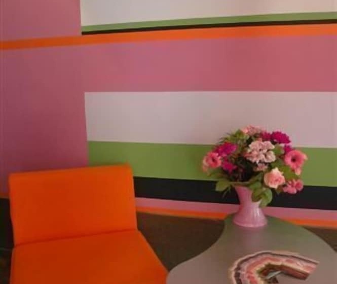 ホテル De La Croix Rousse