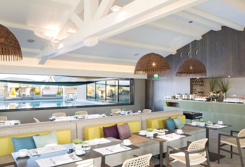 Отель De Paris Sainttropez