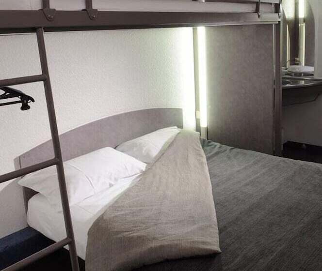 هتل Egg Hôtel Sarcelles