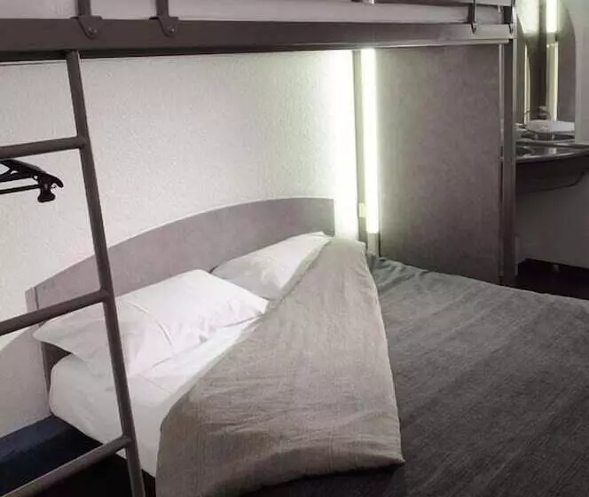 酒店 Egg Hôtel Sarcelles