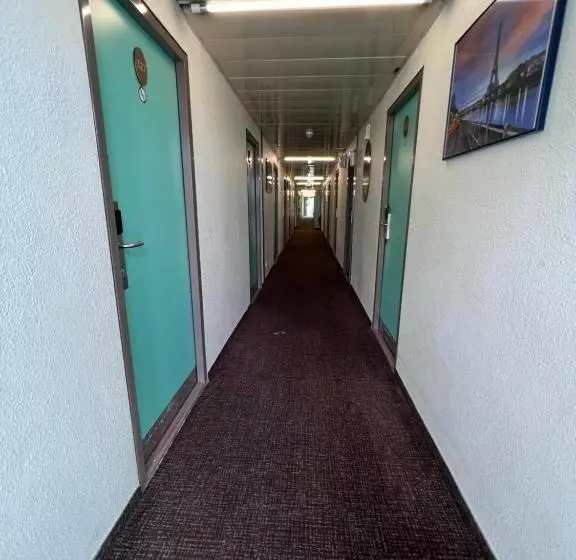 酒店 Egg Hôtel Sarcelles