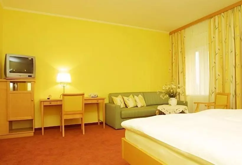 Hotelli Gasthof Scheer Feriendomizil