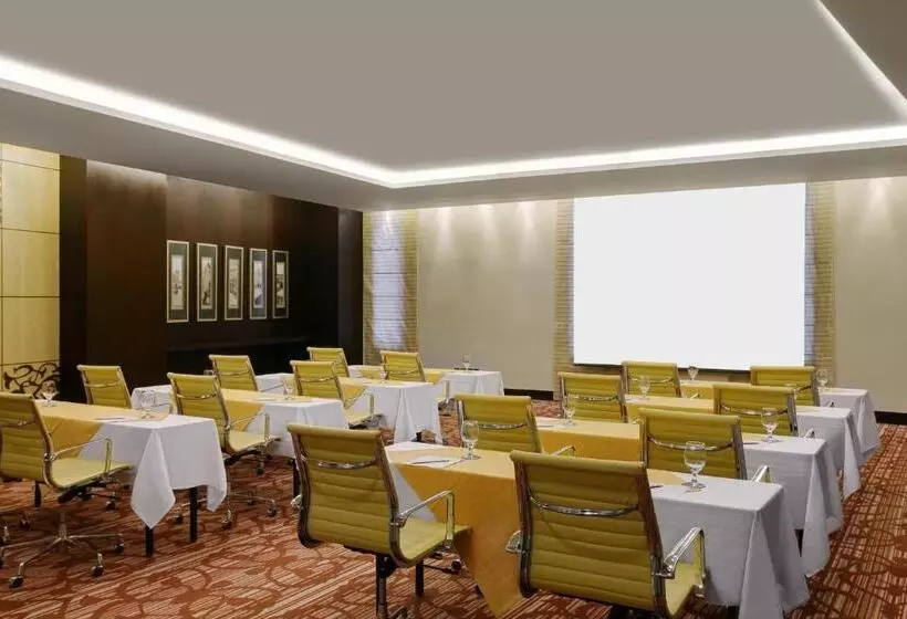 酒店 Four Points By Sheraton Riyadh Khaldia