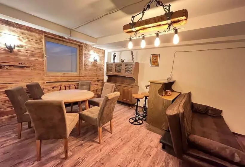 هتل Garni Brunnthaler