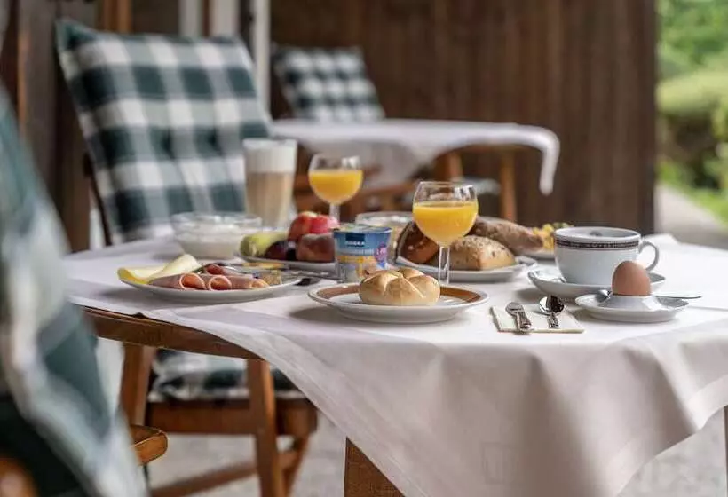 هتل Garni Brunnthaler