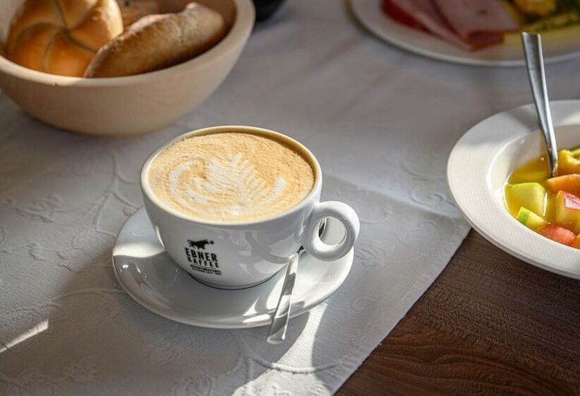 ホテル Garni Melanie