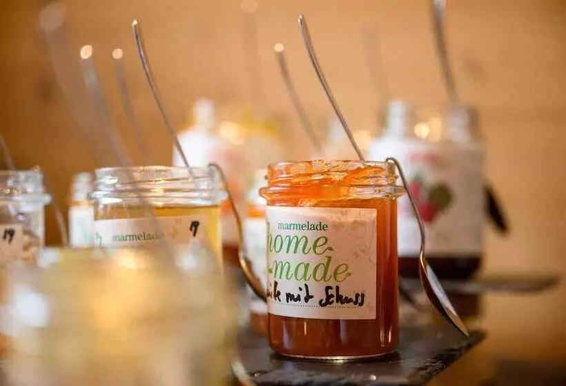 فندق Garni Melanie