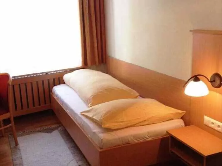 ホテル Gasthof Post