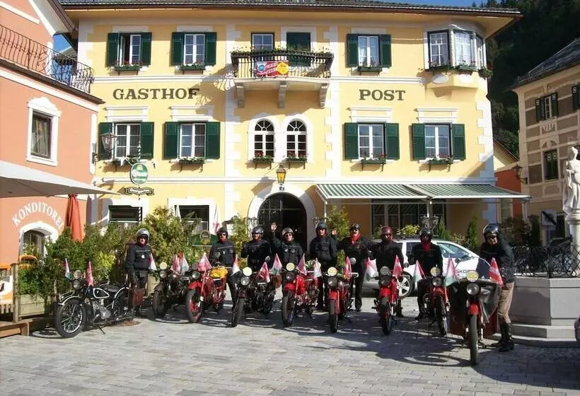 ホテル Gasthof Post