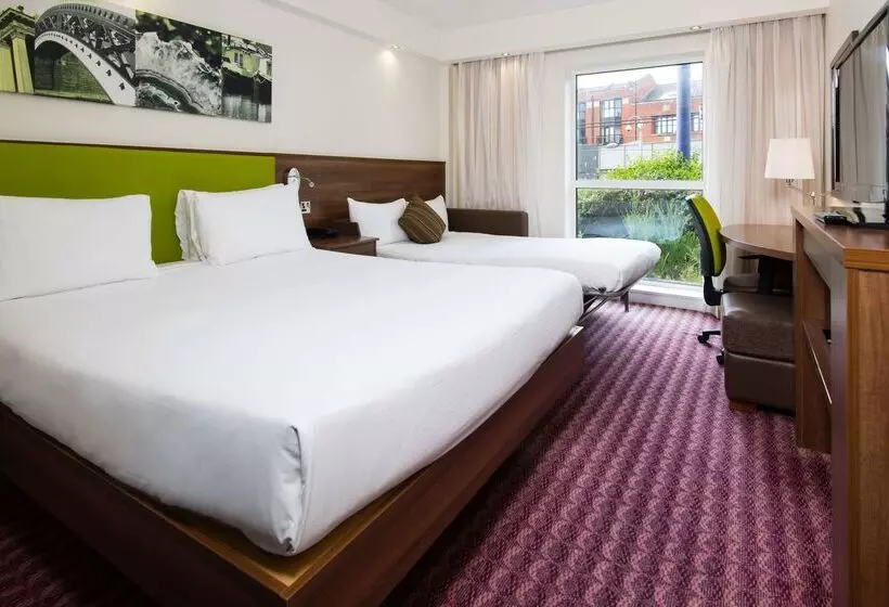 هتل Hampton By Hilton Birmingham Jewellery Quarter