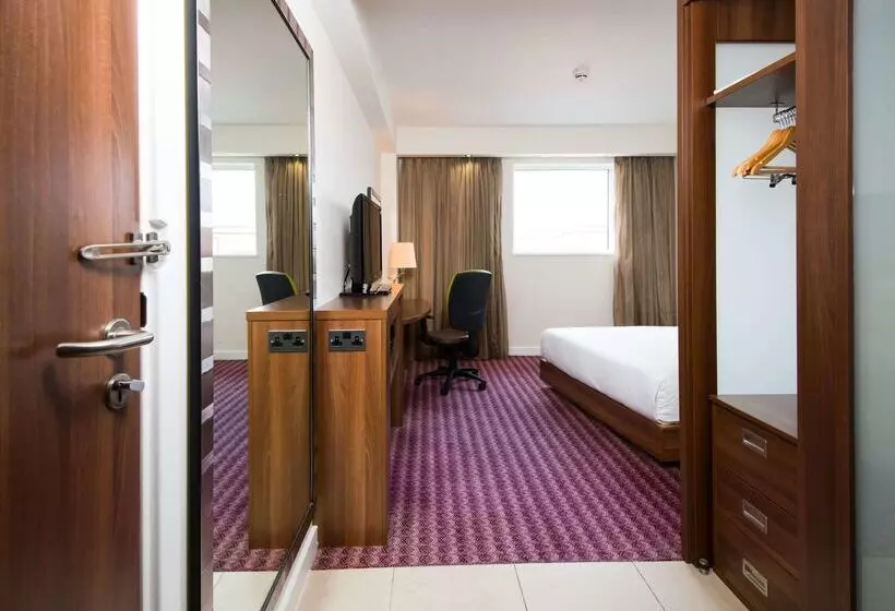 هتل Hampton By Hilton Birmingham Jewellery Quarter