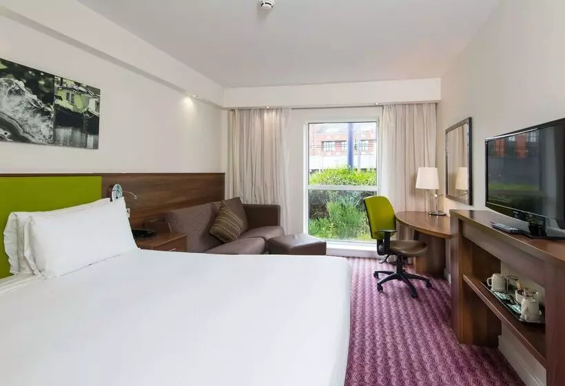 هتل Hampton By Hilton Birmingham Jewellery Quarter