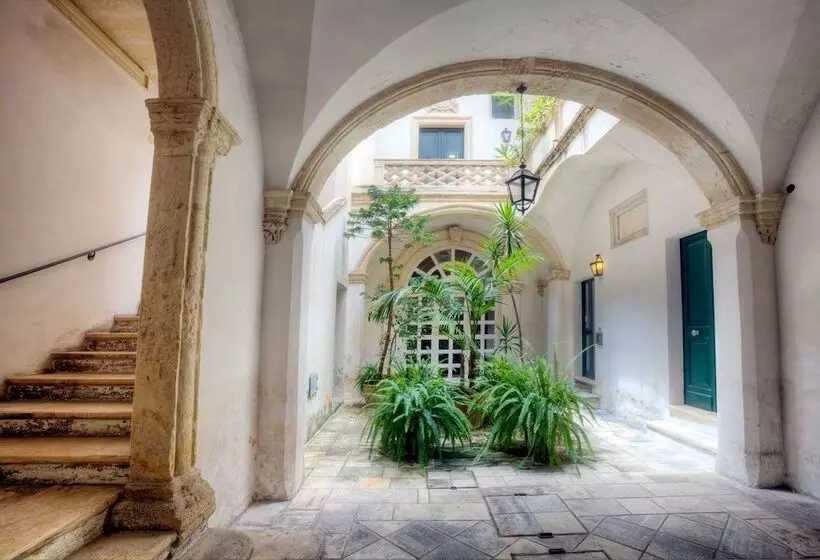 Отель La Dimora Dei Celestini