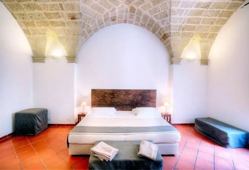 Отель La Dimora Dei Celestini