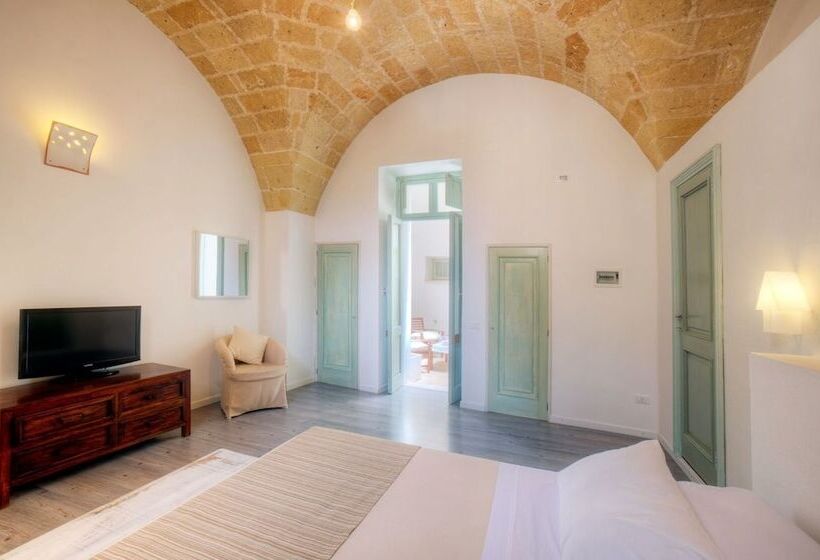 Отель La Dimora Dei Celestini