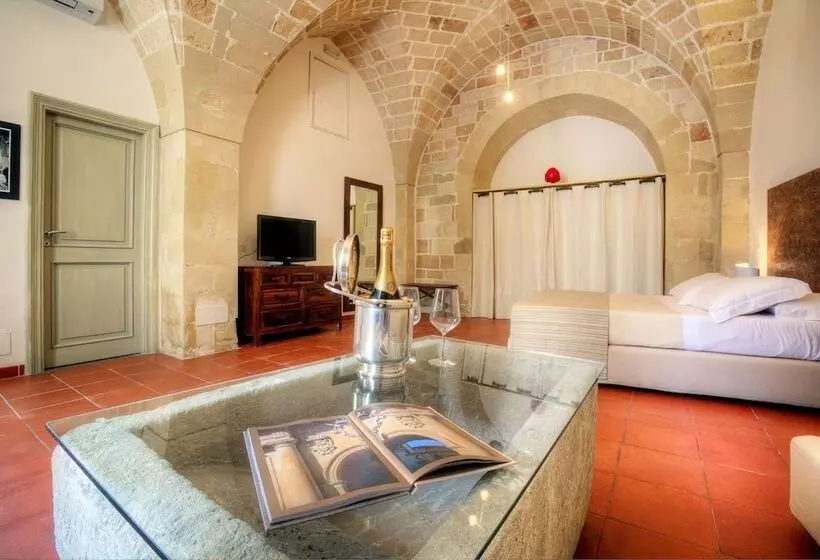 Отель La Dimora Dei Celestini