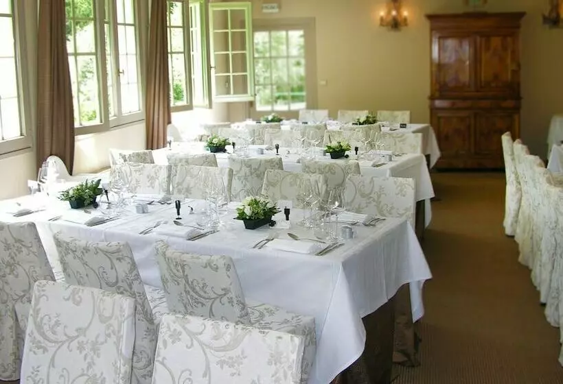 בית מלון כפרי Le Moulin De Mombreux