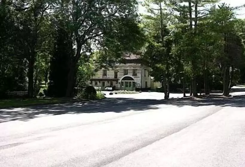 בית מלון כפרי Le Moulin De Mombreux