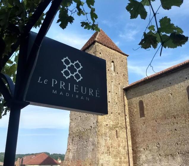 Отель Le Prieuré