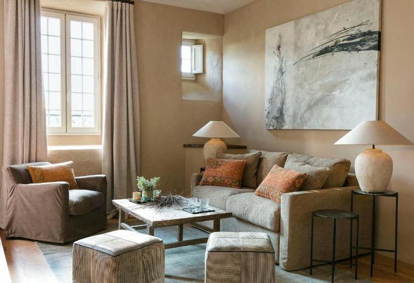 Отель Le Prieuré