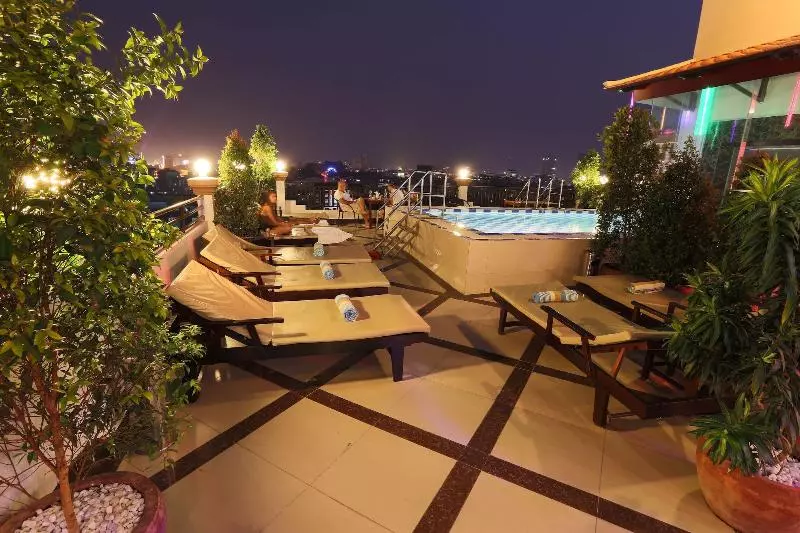 בית מלון כפרי Queen Wood