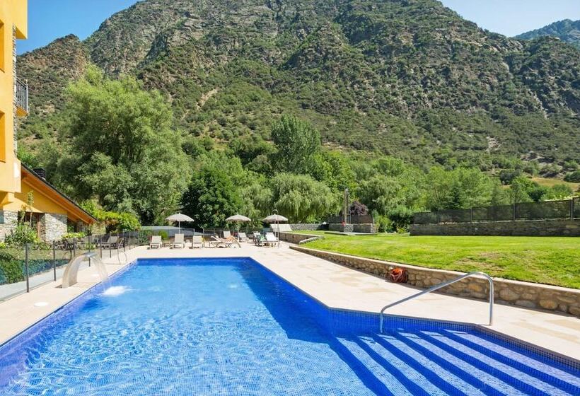 فندق Restaurant Castellarnau