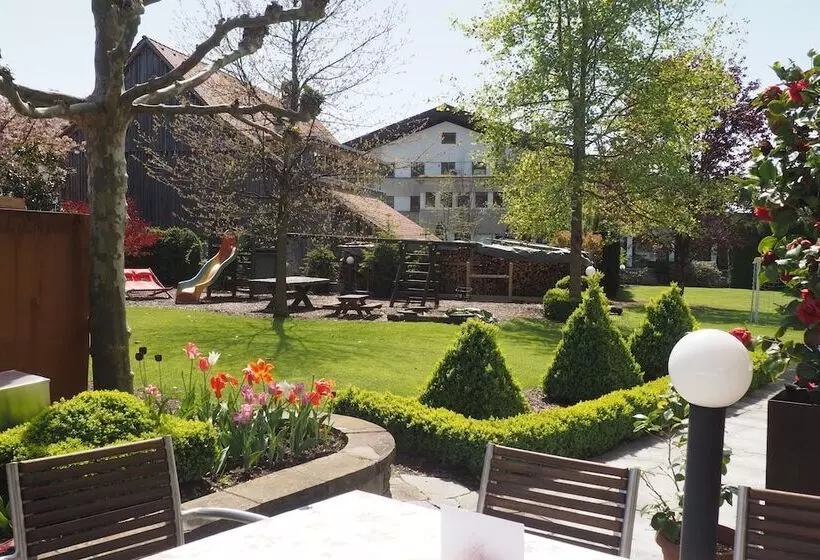 호텔 Restaurant Rössle