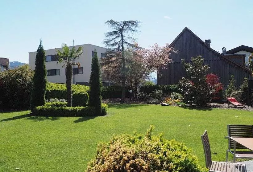 호텔 Restaurant Rössle