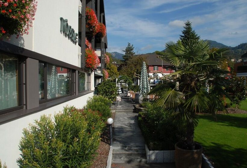 酒店 Restaurant Rössle