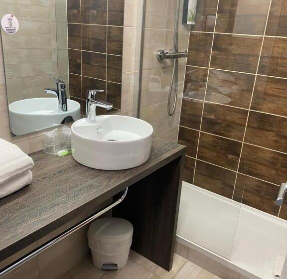 בית מלון כפרי Restaurant Vesontio